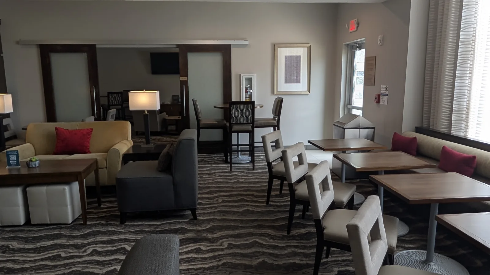 Breakfast seating near the hotel lounge.